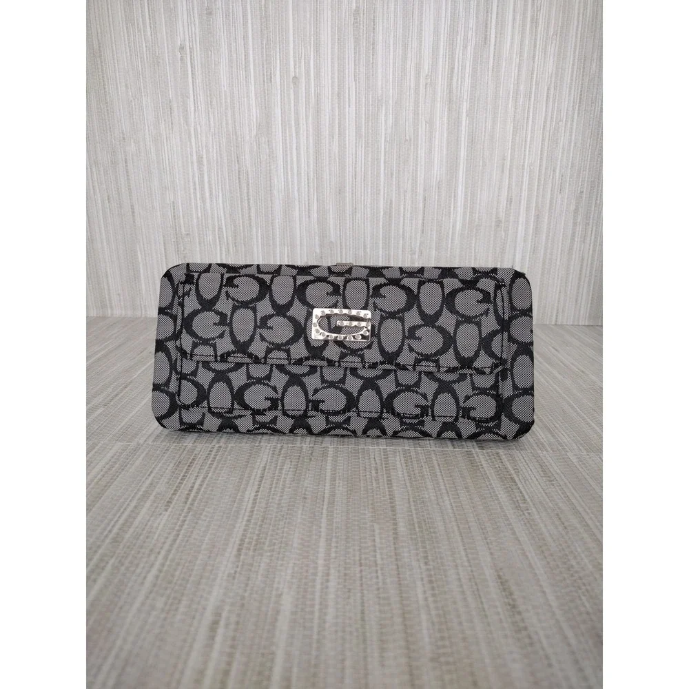 Guess Walker Woman Grey Black Monogram Coin Front Compartment Metal Logo‎ 6 CC